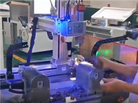 双摆工业焊接展示视频